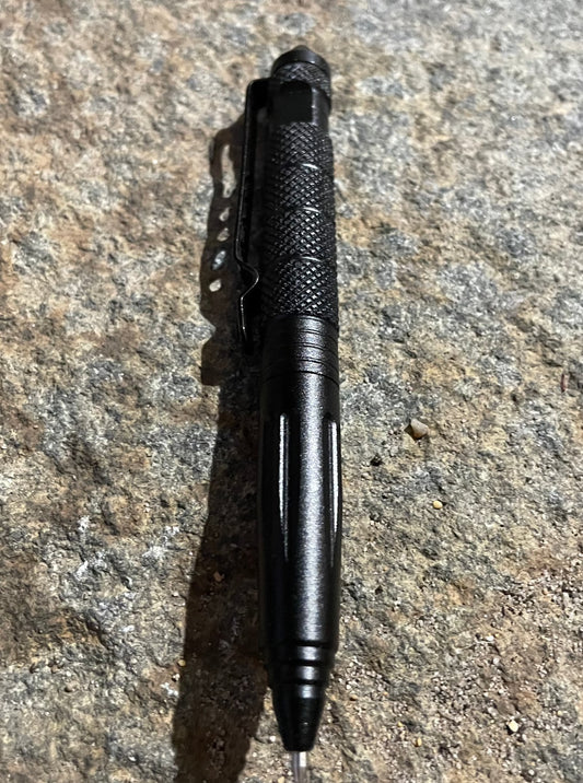 Tactical glass breaker pen