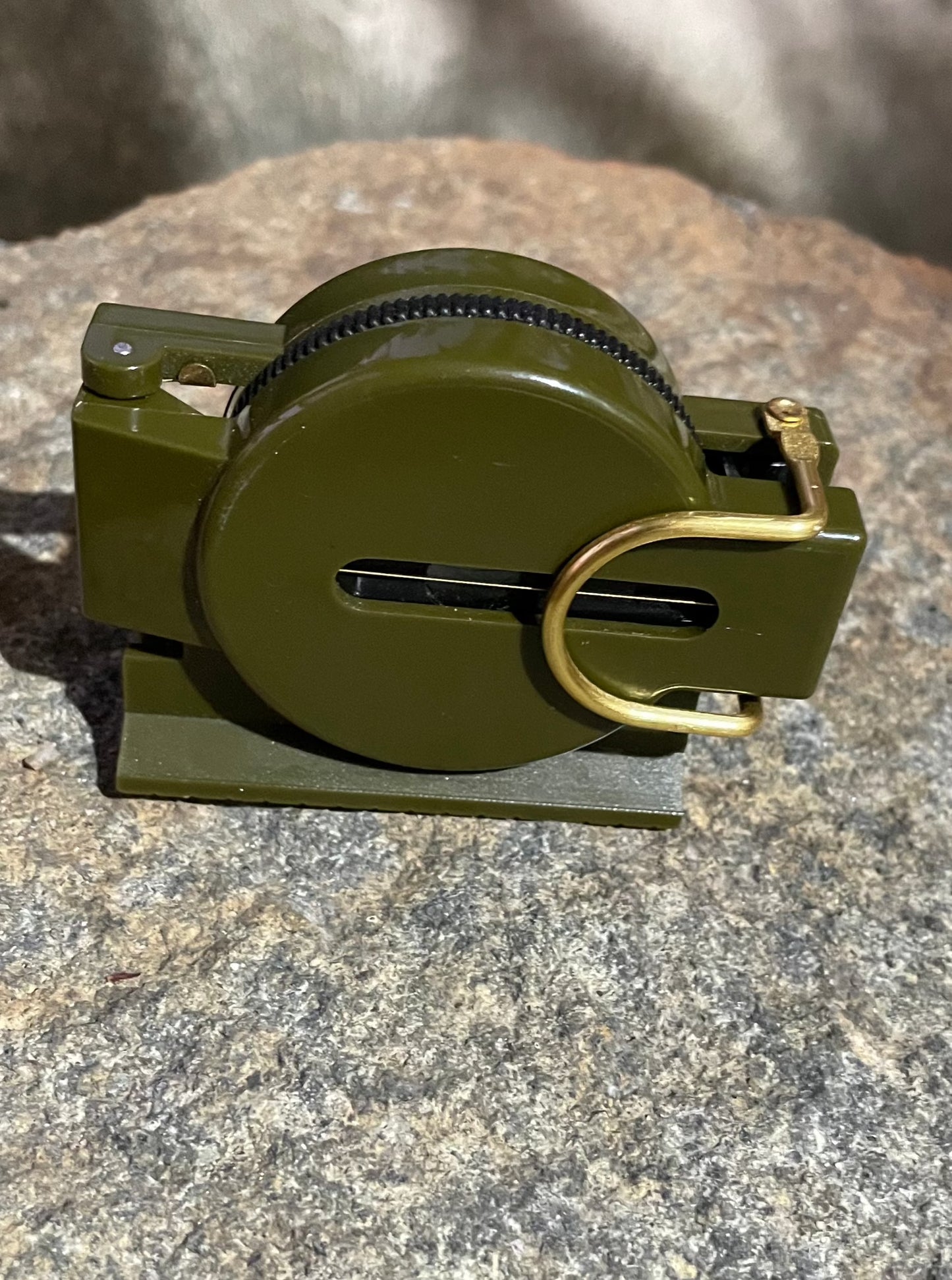 Lensatic compass